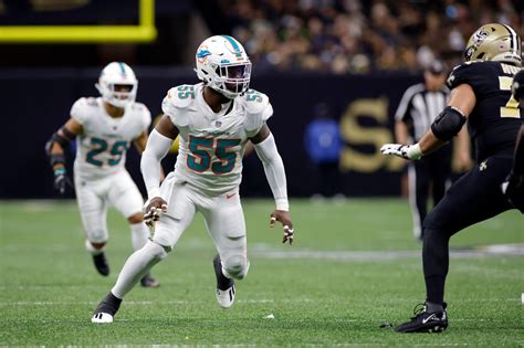 Dolphins opted for continuity at running back this offseason over a big move in the backfield